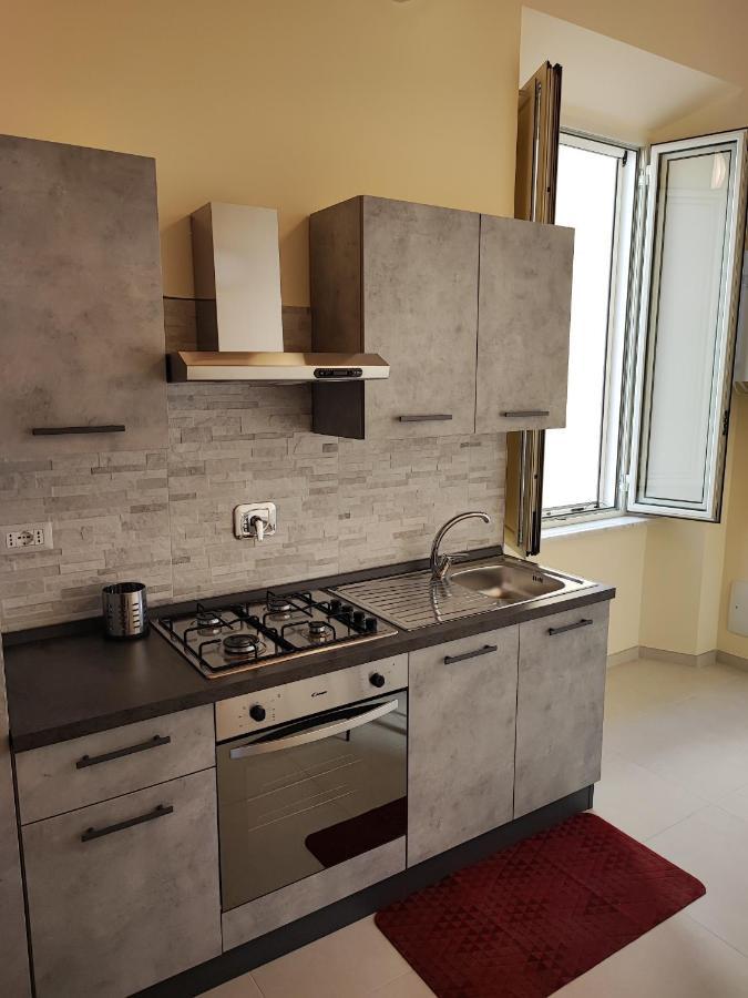 In Centro Rooms And Apartments Isola di Liri Esterno foto