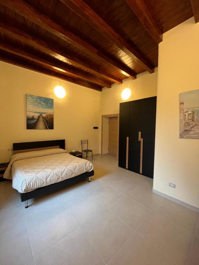 In Centro Rooms And Apartments Isola di Liri Esterno foto