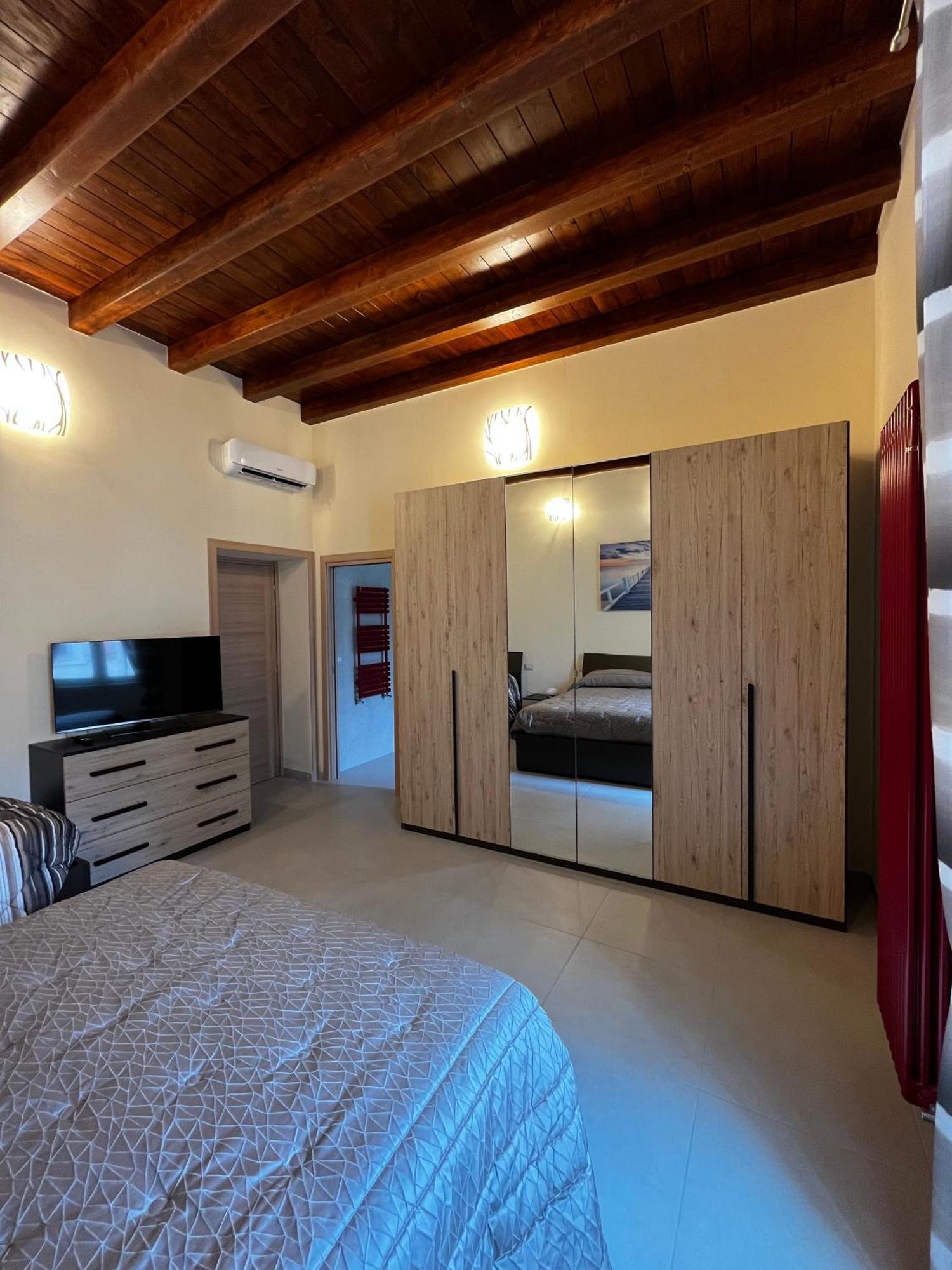 In Centro Rooms And Apartments Isola di Liri Esterno foto