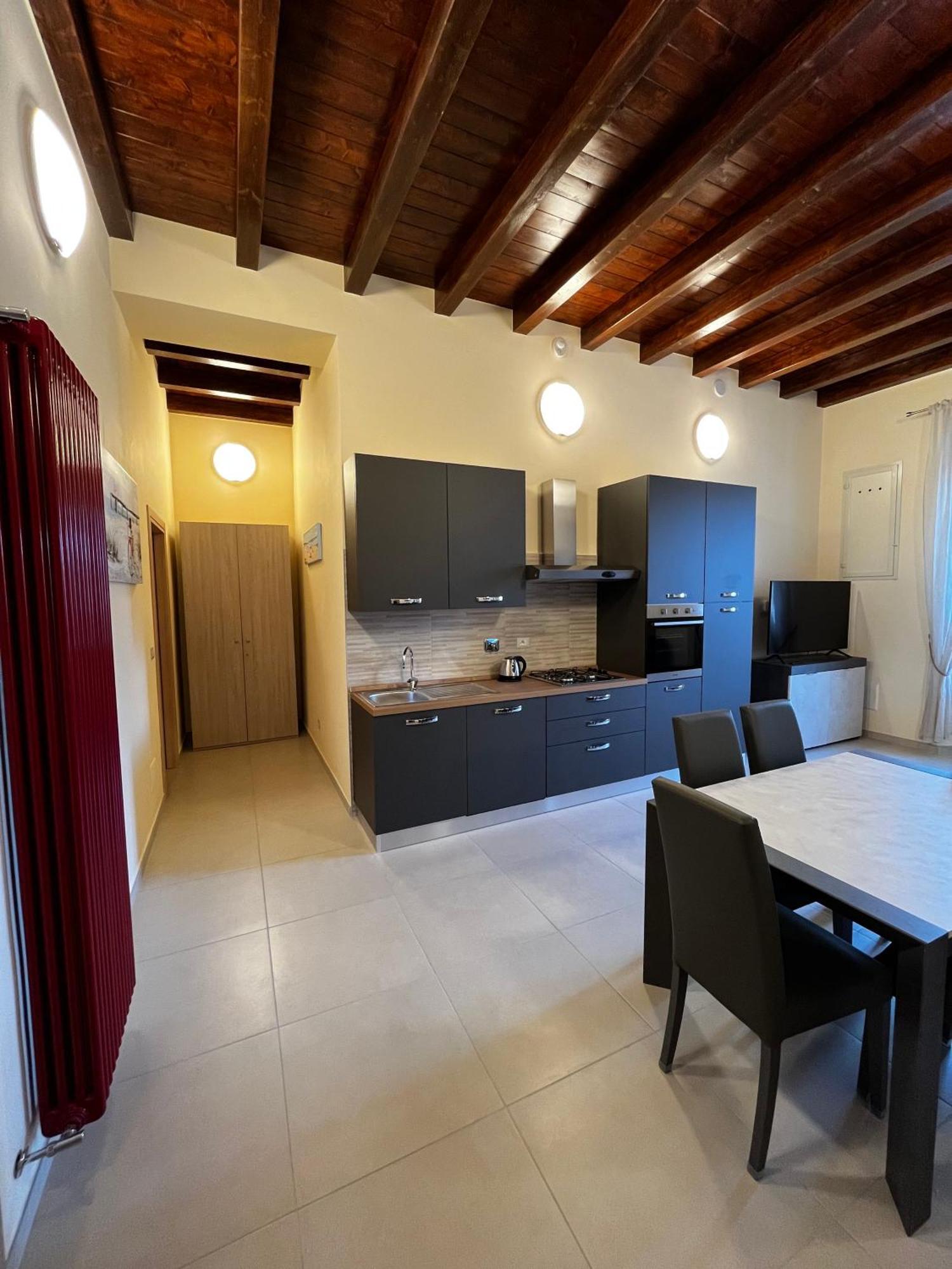 In Centro Rooms And Apartments Isola di Liri Esterno foto